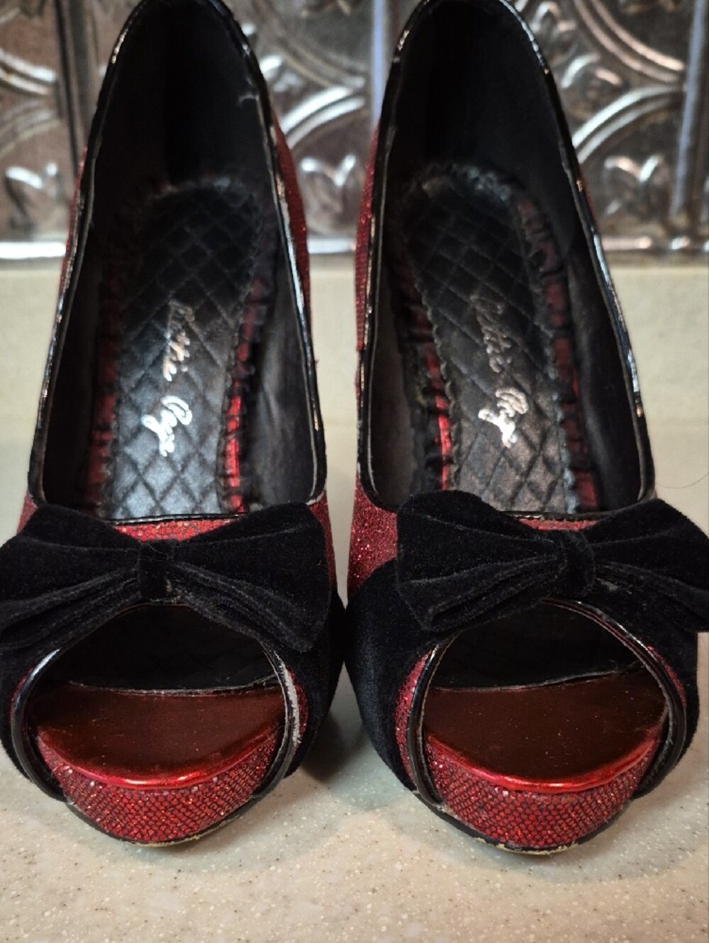 Bettie Page Tempest 4-inch stiletto Heels 8 - Picture 2 of 6